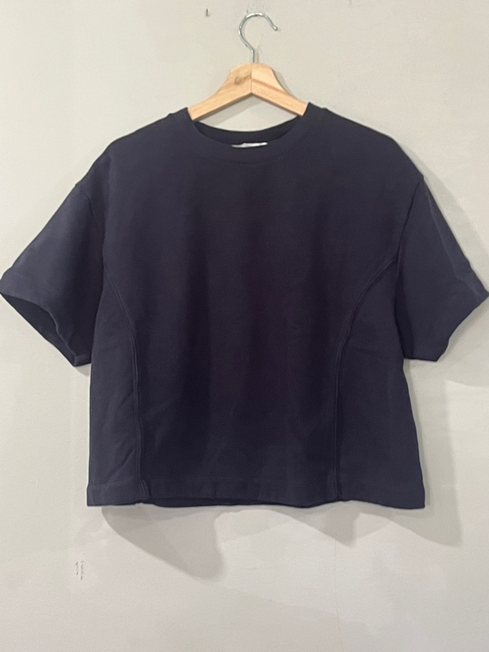 Vince Boxy Short-Sleeve Tee in Navy
